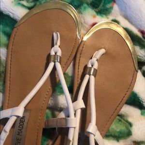 Cute Steve Madden thong sandals